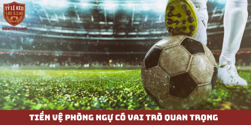 Tiền vệ phòng ngự - Tấm lá chắn thép vững chãi nhất 4 Tiền vệ phòng ngự có vai trò quan trọng